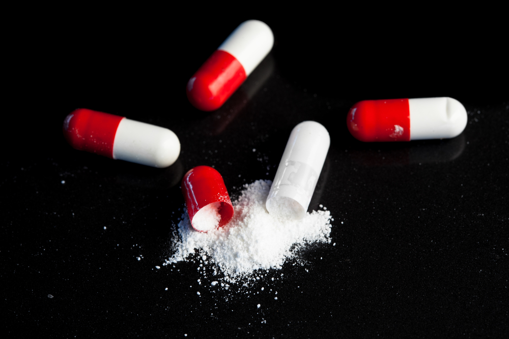 Что находится внутри красного Mum speaks out about son’s legal high use Matrix Diagnostics